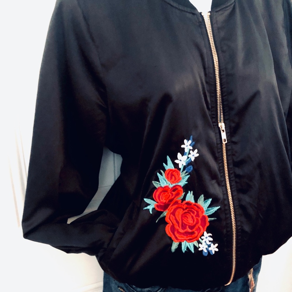 Rose jacket - Picture 2 of 5